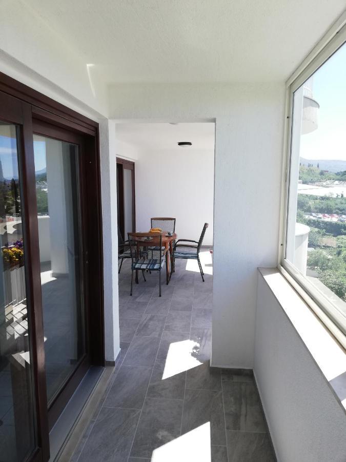 Sea View Apartment Reno W/Garage 스플리트 외부 사진