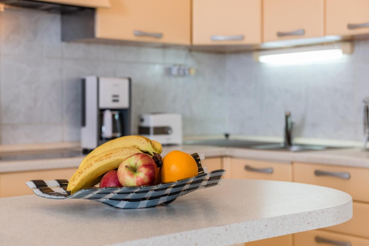 Sea View Apartment Reno W/Garage 스플리트 외부 사진
