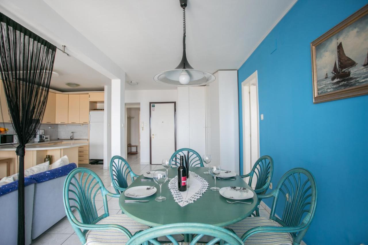 Sea View Apartment Reno W/Garage 스플리트 외부 사진